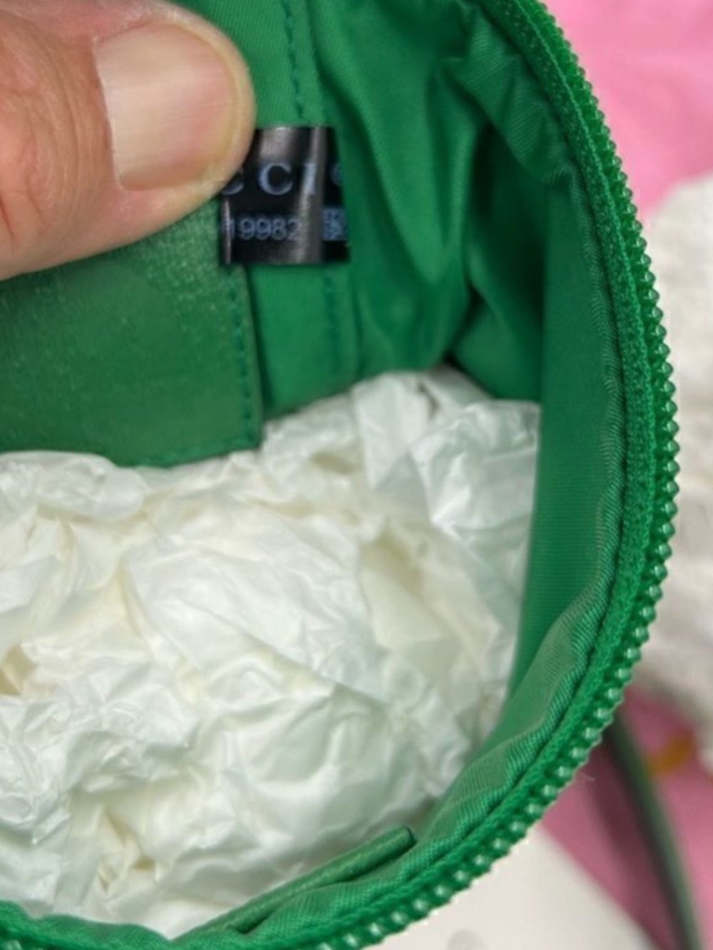 Gucci x Northface Multicolor Logo Barrel Crossbody Bag with Green Strap - Picture 6 of 9